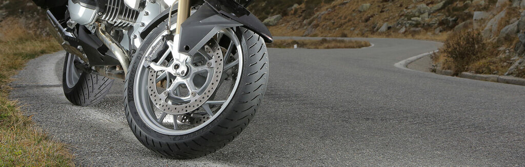 Metzeler Roadtec 01 motorbanden voor BMW R1150RT.